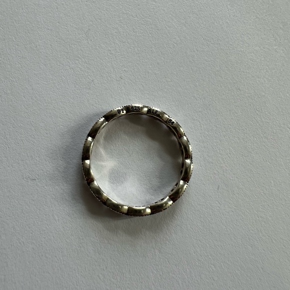 Pandora Sparkling Leaves Stackable Ring - Picture 7 of 11